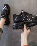 Nouvelles chaussures plates décontractées à semelles épaisses pour femmes