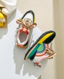 נעלי פורסט מעור בהתאמה מלאה 2022 קיץ נעלי ספורט עם סוליות עבות חדשות לנשים רשת אבא נושמת לנשים