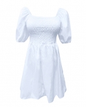 فستان نسائي أنيق أبيض بأكمام منفوخة مكشوف الأكتاف فستان حفلات صلب صيفي فساتين شاطئية بخصر مطاطي