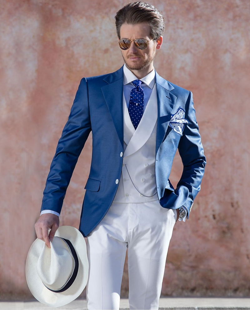 Abito da uomo blu royal Blazer con risvolto con risvolto Smoking da uomo bianco per abiti da sposo da sposa 3 pezzi Gilet e pant