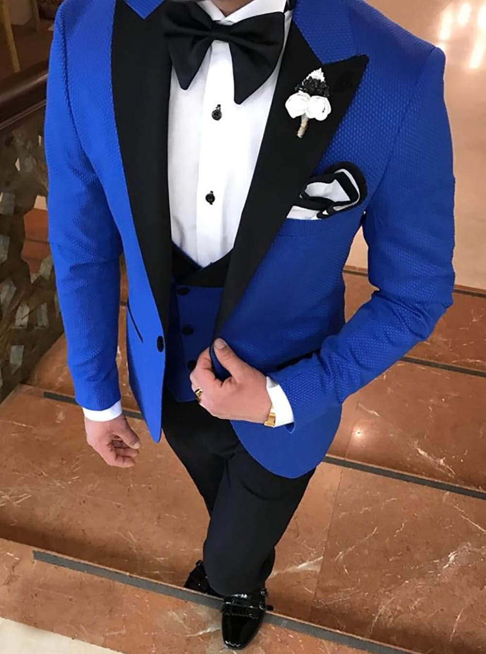 Royal blue blazer with black lapel shop