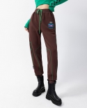 Pantalones de chándal sueltos nuevos de otoño e invierno para mujer Pantalón casual de diseño de línea para mujer
