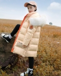 Jaqueta de penas para meninas de comprimento médio inverno novo casaco de gola grande engrossado para crianças