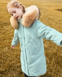 Chaqueta de plumón para niños Niñas de longitud media Nuevo Abrigo de cuello de piel grande Ropa de invierno engrosada