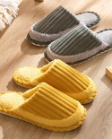 2022 נעלי צמר כותנה חדשות זוג נשים סתיו וחורף שימוש ביתי מקורה חם עבה תחתית רכה סיטונאי גברים