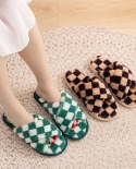 Pantuflas de algodón para mujer, pantuflas de felpa con tiras cruzadas de tablero de ajedrez, pantuflas de interior para el hoga
