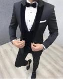 2022 Terno Masculino Slim Fit Men Suits 3 Piece Green Peaked Lapel Groom Tuxedo Dress Men Suits For Wedding  jacketves