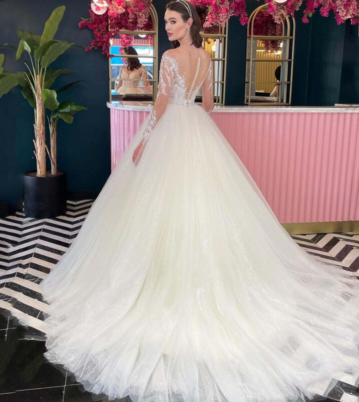 Abito da sposa con bottoni dietro hot sale