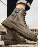 2022 الرجال الأحذية الفردية الخريف جديد الرجال الأدوات الأحذية البريطانية مريحة عالمية عالية أعلى الأحذية الجلدية عارضة الأدوات