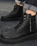 2022 Mens Single Boots Autumn New Men Tooling Boots British Comfortable Universal High Top Casual Leather Boots Tooling