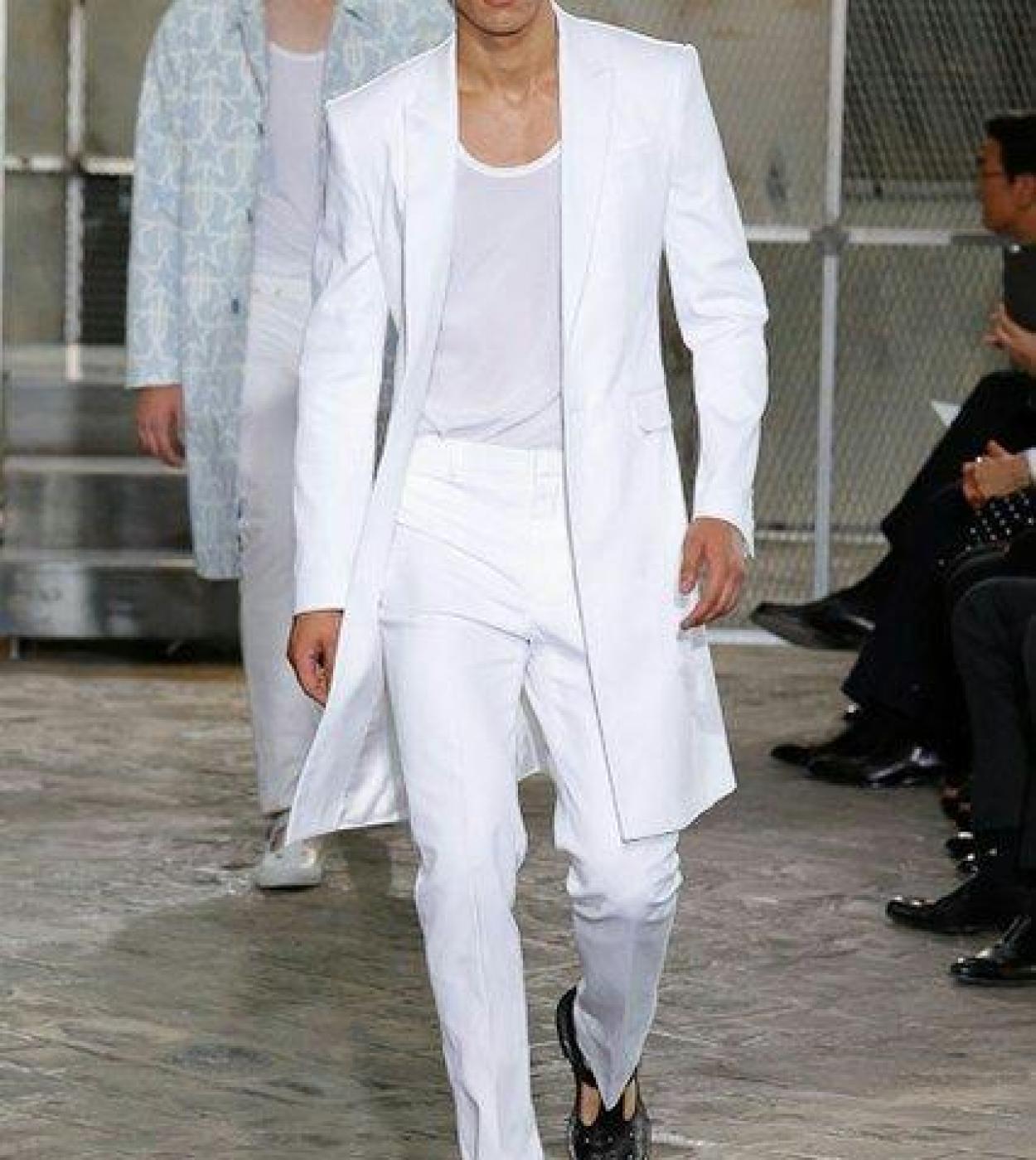 Summer Long Jacket White Trousers Groom Tuxedos Wedding Suits For