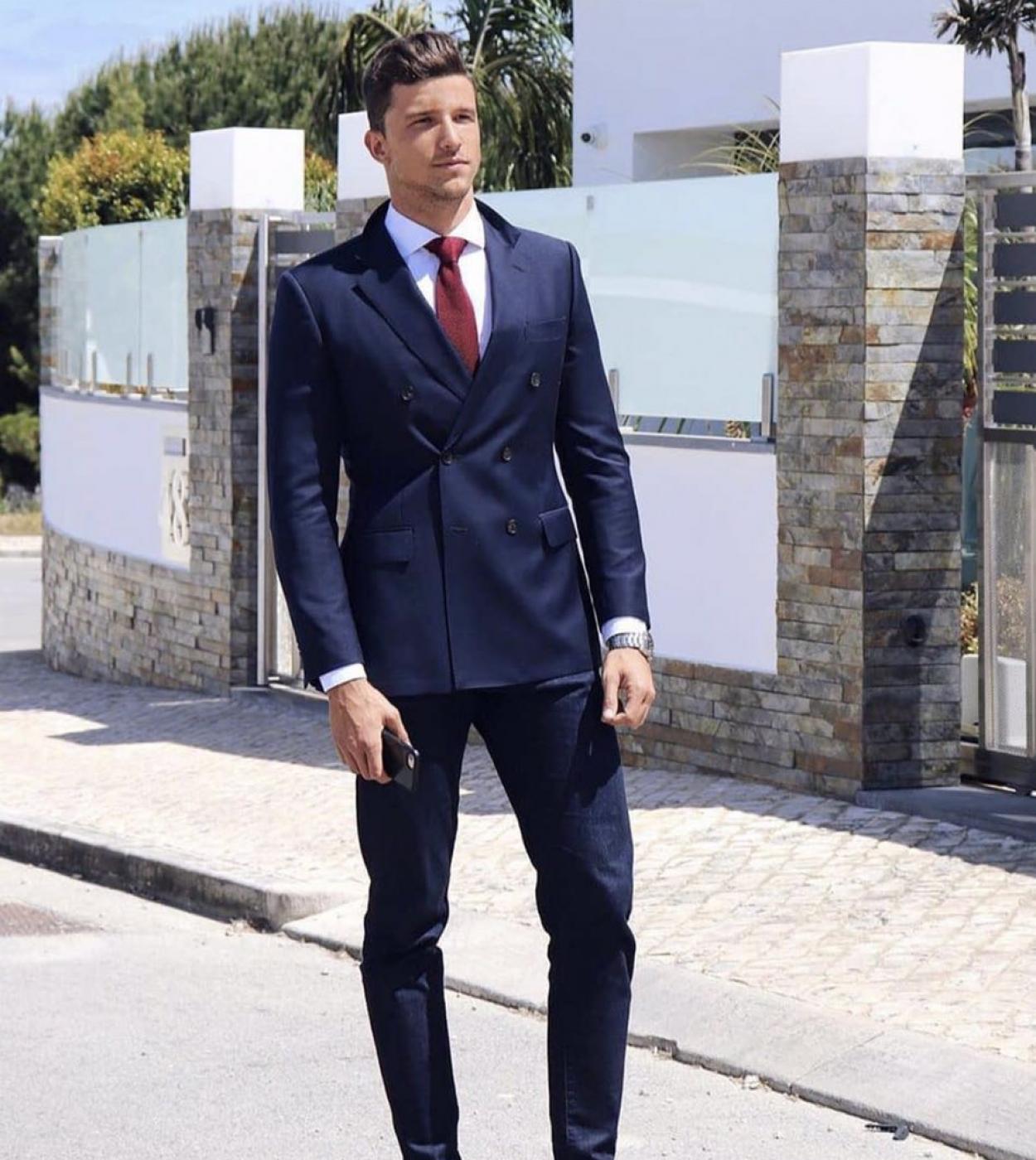 Mens navy double outlet breasted suit