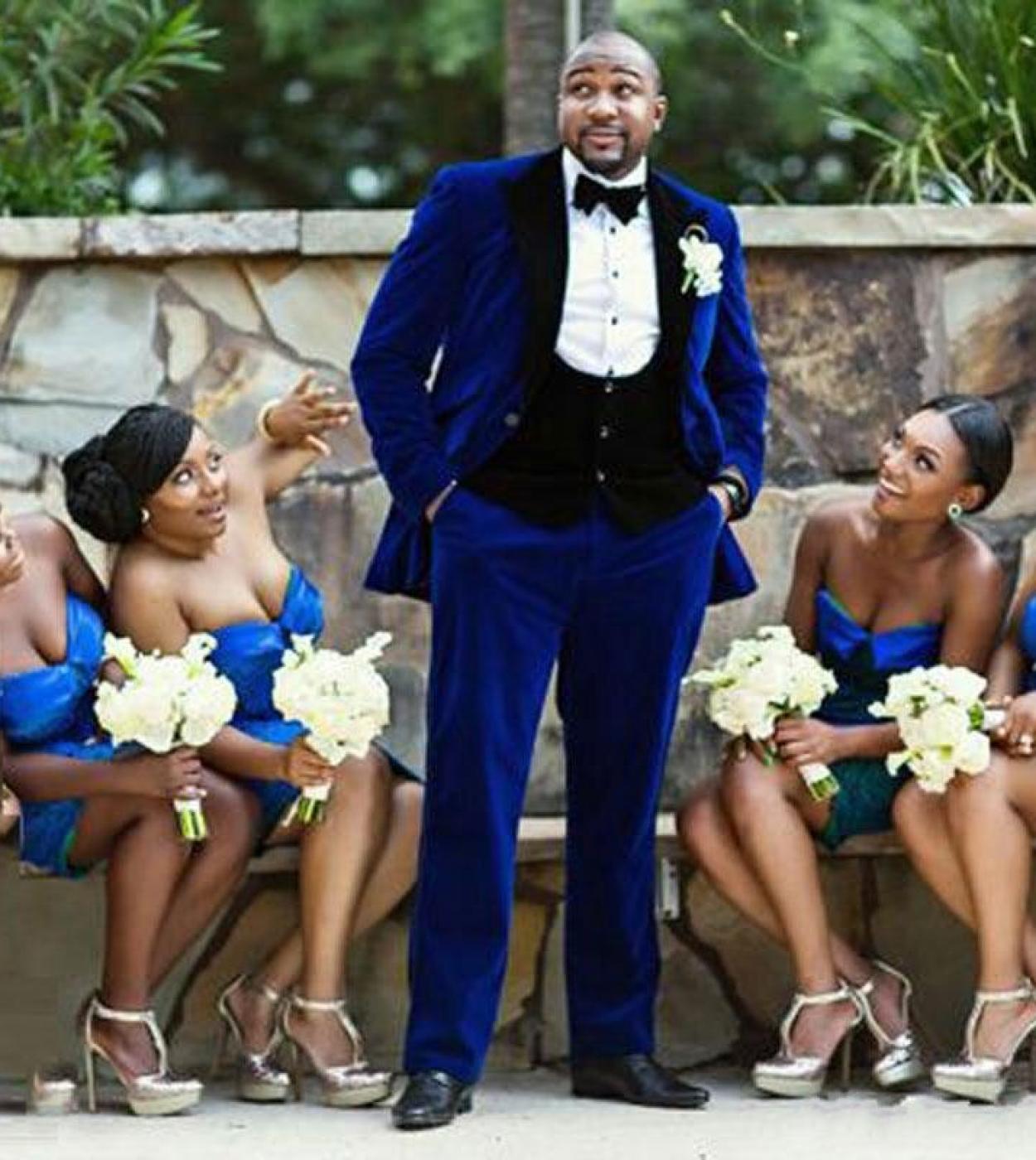 US 102.10 Royal Blue Velvet Smoking Jacket Wedding Suits For Men Blazer Groom Tuxedos Best Man Outfits 3piece Black Peaked Lapel C Description