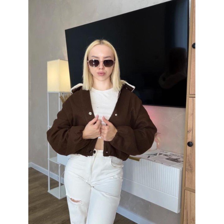 Women  Brown Cropped Jacket Faux Shearling Fur Collar Drop Zipper Snap Button Vintage