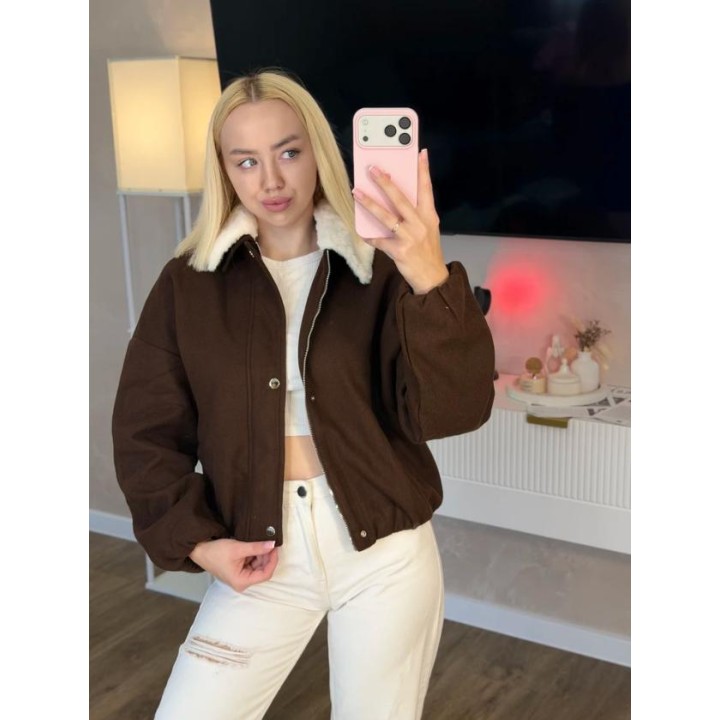 Women  Brown Cropped Jacket Faux Shearling Fur Collar Drop Zipper Snap Button Vintage